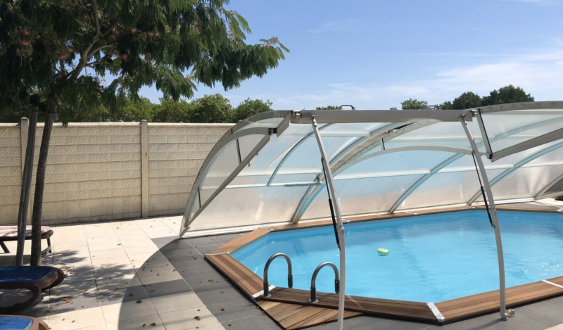 Entrée du Domaine de La Carrière